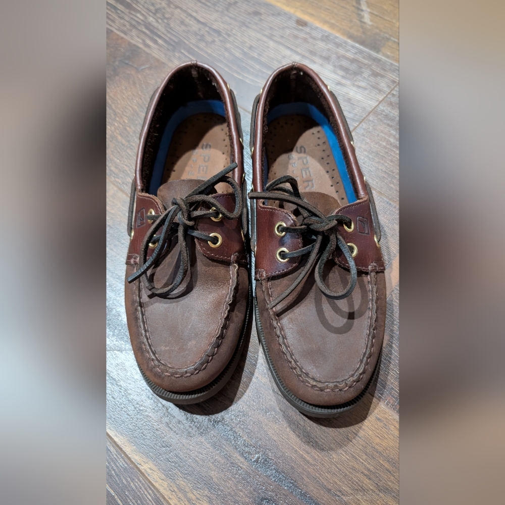 Sperry Top Sider size 6.5 brown loafers